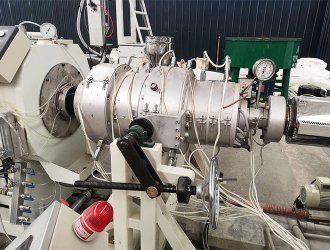 PE/PP Pipe Extruder Machine