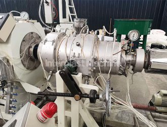 PE/PP Pipe Extruder Machine