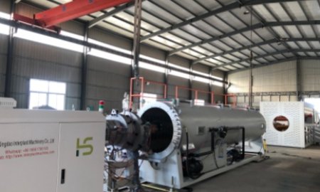 PE insulation jacket pipe making machine